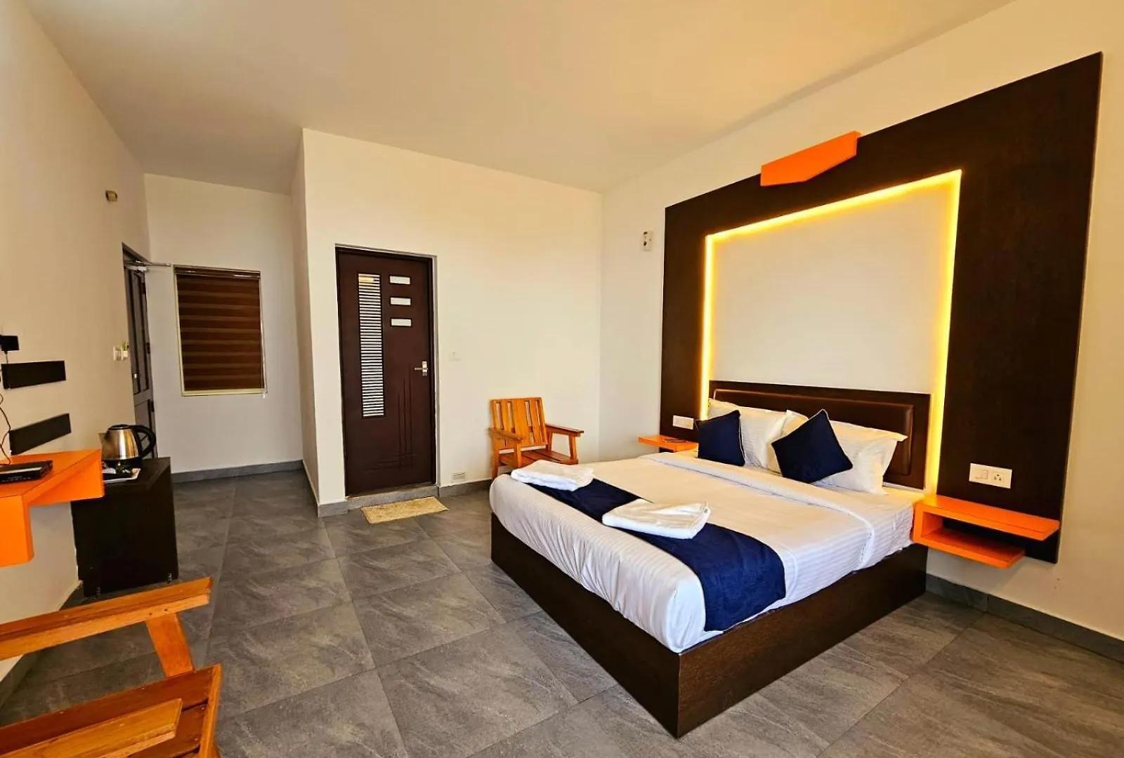 Rock And Mist Munnar Bed & Breakfast Devikolam