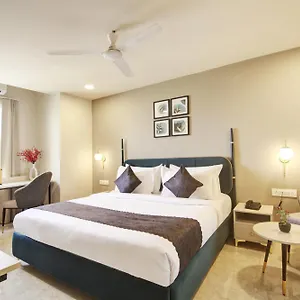 Saltstayz Select - Golf Course Road & Sector 27 4*, Gurgaon India